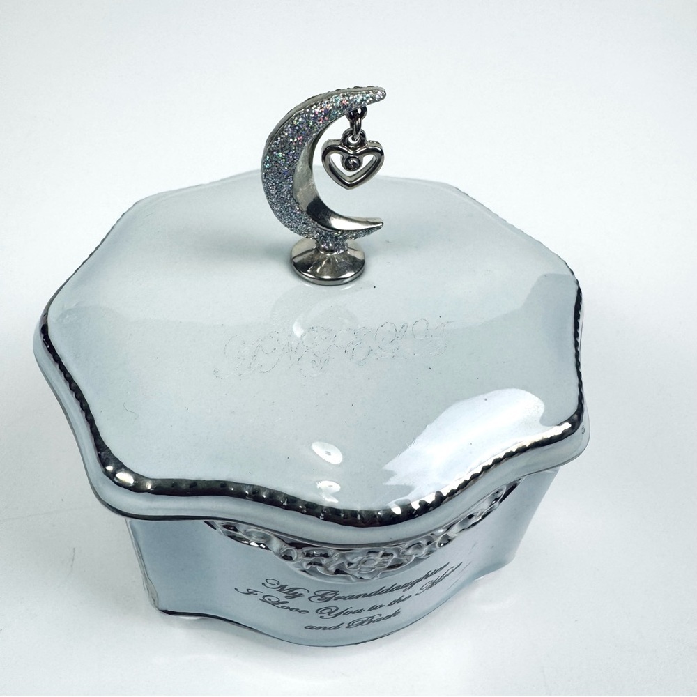 The Bradford Exchange Silver Moonlight Music Box Granddaughter I Love You Gift - Picture 2 of 9